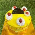 Pineapple cake