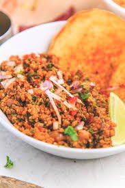 Special Chicken Khima Pav