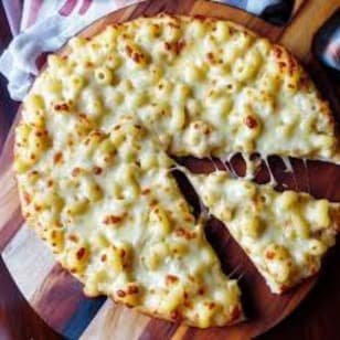 Macaroni Pizza
