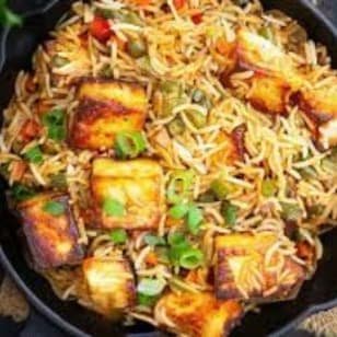 paneer cheese chilli fried rice 