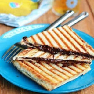 chocolate grilled sandwich