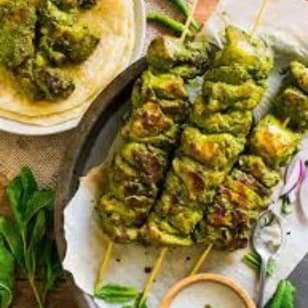 chicken green tikka